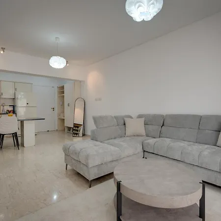 Aphrodite Apartment