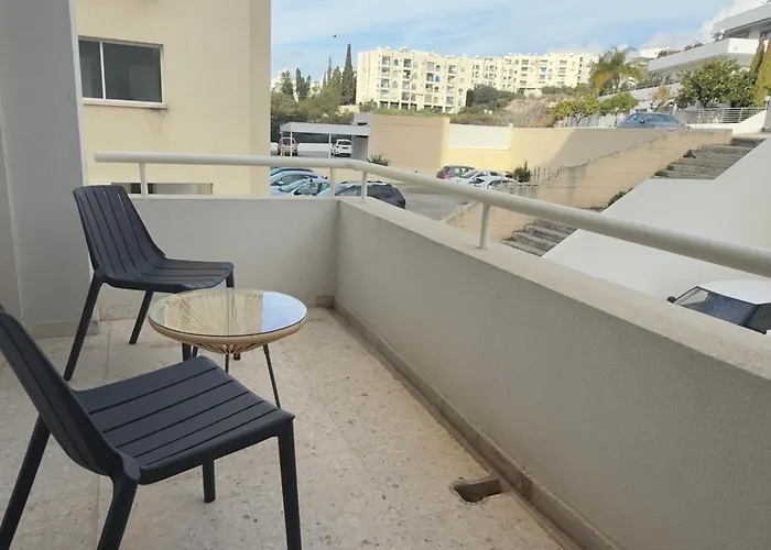 Aphrodite Apartament *